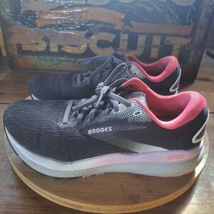 Brooks Womens Ghost 16 Running Shoes, Size 7, Black White Pink Athletic Sneakers